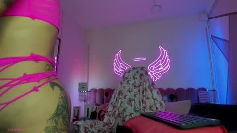 miss Sally online every night from 1am to 8am  Colombia time online show from January 12, 2:02 pm