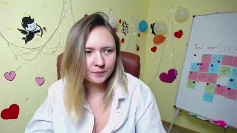Sally online show from February 22, 10:09 pm