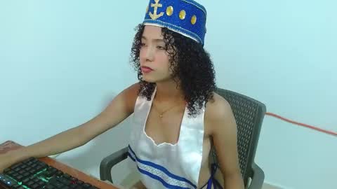 salome_18_big_tits online show from October 16, 9:02 pm