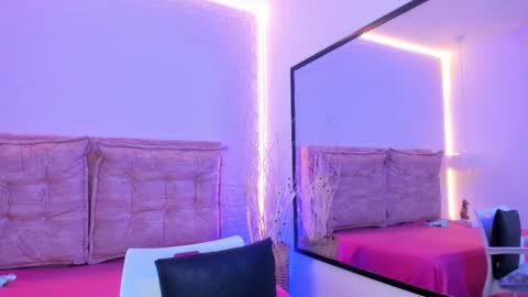 Salome Rose online show from December 3, 5:35 pm