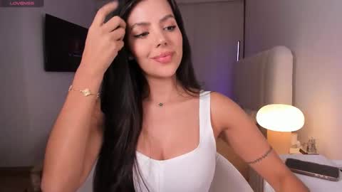 Snapshot of salomee_11 chatting on September 16, 2:35 am salo online show from September 16, 2:35 am