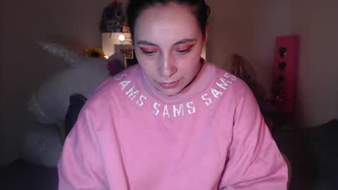 yenny online show from December 7, 4:26 am