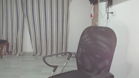 salome online show from November 30, 1:34 am