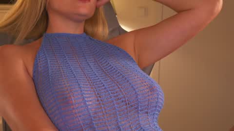 IsaBella-  online show from October 23, 8:42 pm