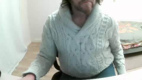 Saltimbanquier  Salt  ou  Banquier  online show from February 10, 12:50 pm