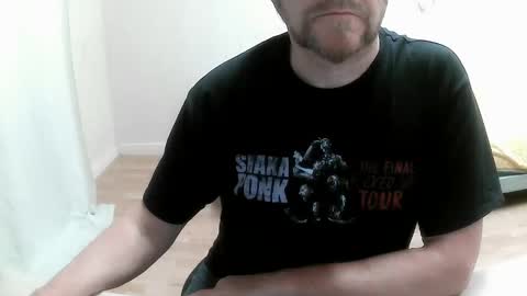 Saltimbanquier  Salt  ou  Banquier  online show from September 18, 12:42 pm