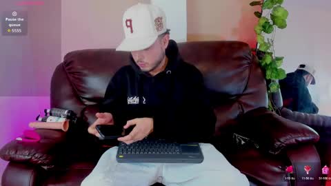  Salvatore online show from May 24, 3:03 am