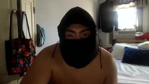 salvpapi online show from May 12, 12:36 pm