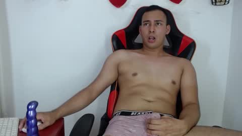 sam_boy_kinky online show from September 25, 1:45 am