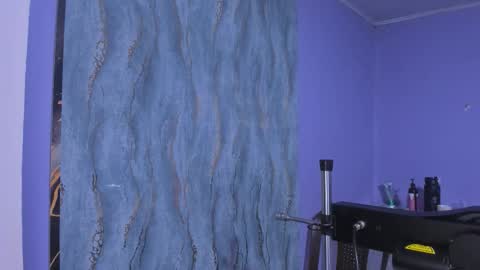 Sam online show from November 12, 3:42 am