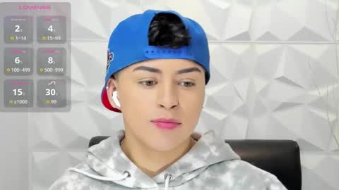 Sam online show from February 5, 1:58 pm