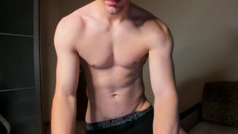 BACK IN 2 WEEKS online show from October 18, 11:09 pm