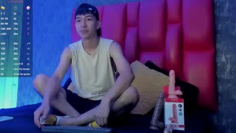 S A M online show from December 3, 7:47 pm