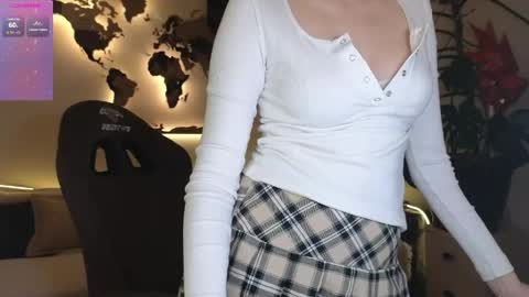 sam_klaus online show from April 14, 5:38 pm