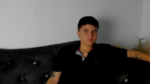 Samantha Larusso online show from December 10, 1:11 pm