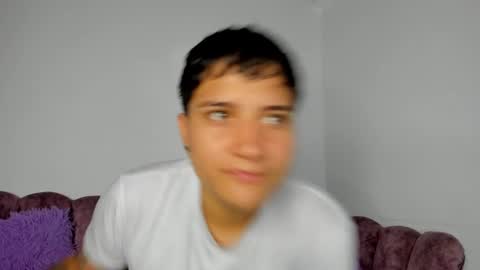 Samantha Larusso online show from December 18, 9:47 am