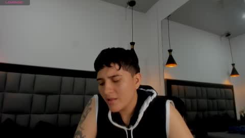 Samantha Larusso online show from December 17, 7:15 pm