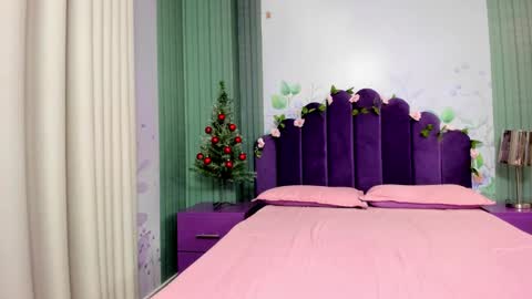 sam_naughty18 online show from December 2, 10:13 am
