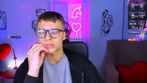 Sam online show from September 23, 7:20 pm