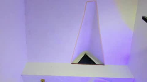 samaelandlilitt online show from December 19, 10:33 am