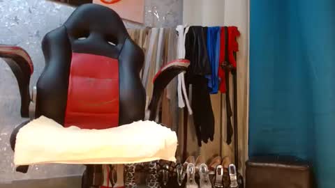 samanta online show from February 25, 11:14 am