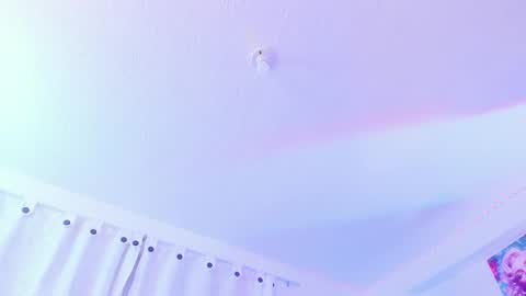 Snapshot of samanta_roberts1 chatting on September 22, 12:31 pm Samanta online show from September 22, 12:31 pm