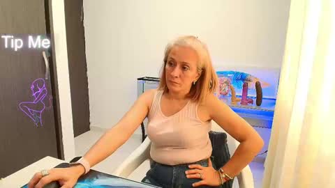 Samanta Stone online show from September 23, 9:54 pm