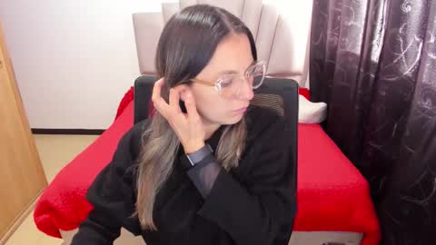 Samantha  online show from December 3, 3:02 pm