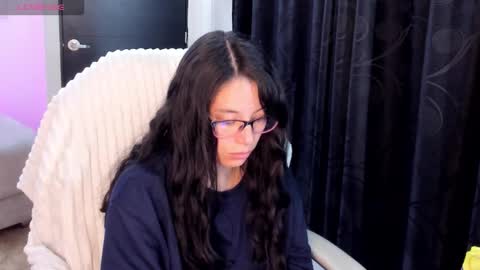 samantha_blow online show from October 4, 5:49 am