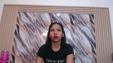 lizzy online show from December 19, 2:51 am