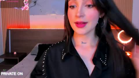 samantha_moons online show from May 7, 1:34 am