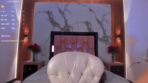 Snapshot of samantha_rogerss chatting on February 26, 12:05 pm Sammy online show from February 26, 12:05 pm