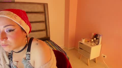 Samantha Anderson online show from December 18, 9:08 pm