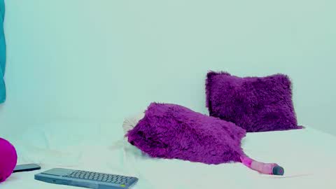 Samantha online show from March 6, 5:06 am