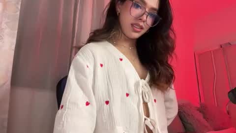 Samantha Bernardo online show from March 30, 4:45 am