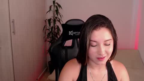 Samanthamackey online show from October 7, 2:24 pm