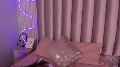 Alejandra  online show from October 23, 2:51 pm