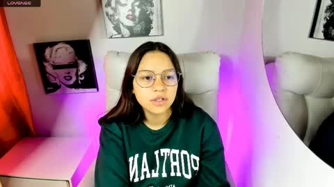 Samantha online show from April 14, 3:04 pm