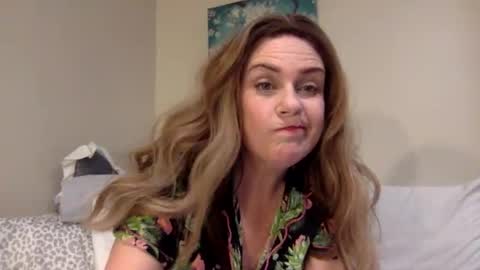 Samantha Vale online show from January 8, 5:46 am