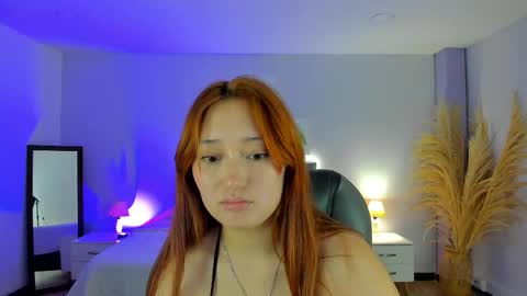 samara_hilton_2 online show from October 8, 9:43 pm