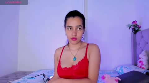 Samara is my name a pleasure delighted that you are here leave your thumb up it is important to me online show from April 9, 4:38 am