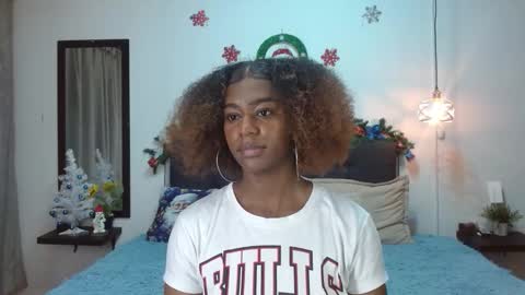 samara_roxx online show from November 17, 3:53 am