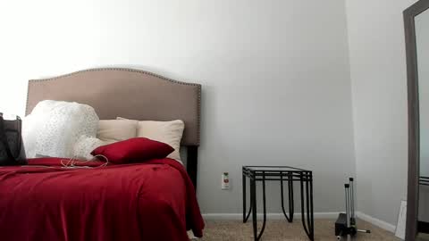 Yaya online show from September 29, 6:51 pm