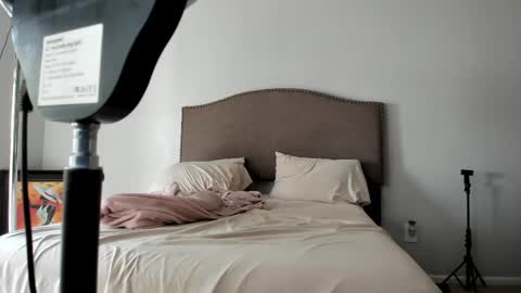 Yaya online show from September 17, 10:13 pm