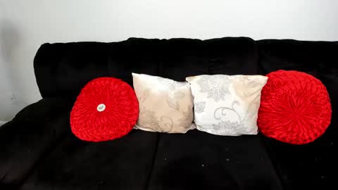 Yaya online show from February 28, 9:12 pm