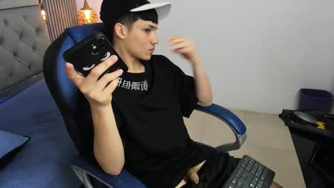 Sam online show from February 19, 4:17 pm