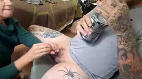 samboiamtho online show from November 13, 9:45 am