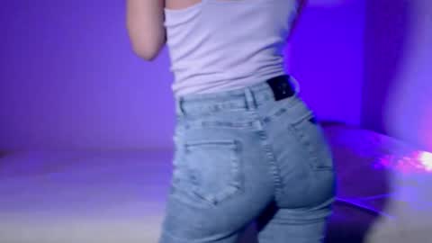 Sam Demia online show from November 1, 2:56 am