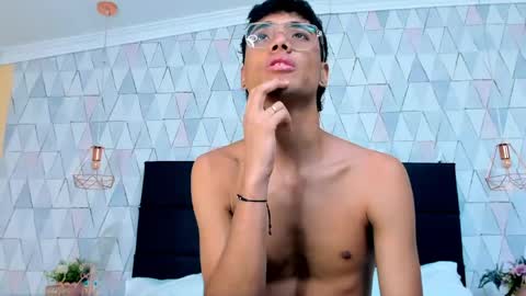 Samfrrost online show from April 15, 3:59 pm