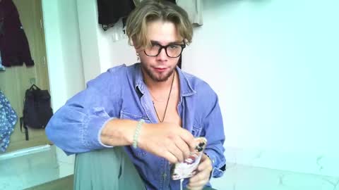 Fansly -       Top4fans   online show from April 18, 2:46 am